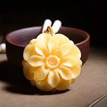 厂家批发 蜜蜡吊坠太阳花琥珀鸡油黄原石白花蜜女款毛衣链