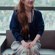 许我耀眼明星许妍同款拉链连帽毛衣外套女秋冬季设计感短款上衣潮