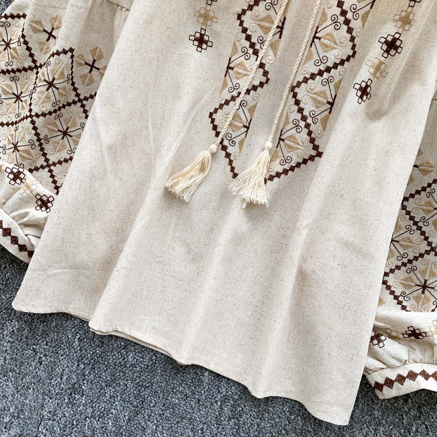 Women's Ethnic Style Embroidered Shirt Summer Long Sleeve Loose Fitting Tassel Tie Lantern Sleeve Heavy Duty Design Top For Commuting_ecoleips.com