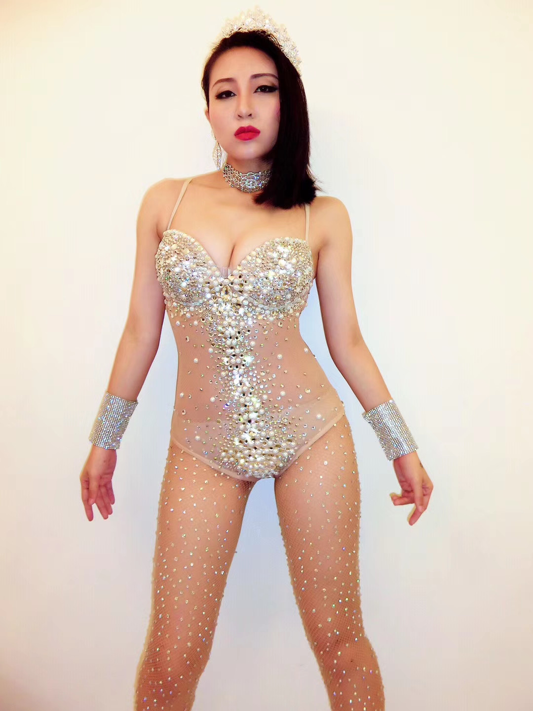 2024 canción femenina djds sexy y lujosa chaqueta con capucha de horquilla alta de una pieza de diamantes completos con traje de escenario exterior