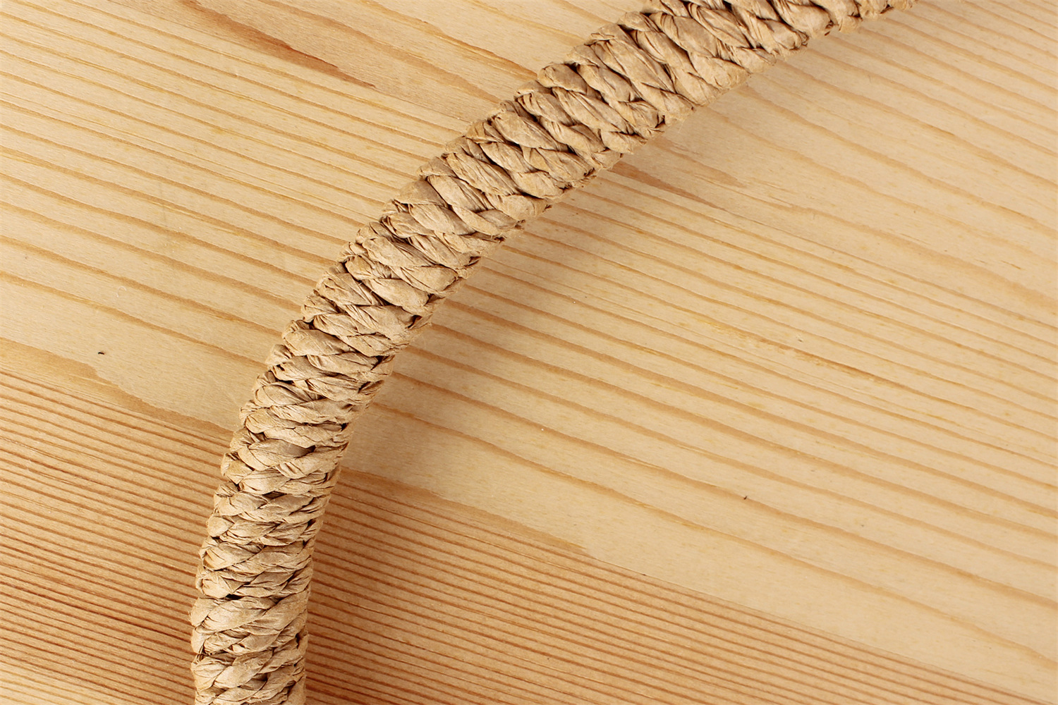 New Styles of Handbags 2024, Woven Bags for Summer Seaside Travel, New Versatile Large-capacity Tote Bags, Fashionable and Popular Women's Bags._voghion.com