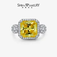 Shipe Jewellery 2024 новый гусиный желтый 10*10 высокоуглеродистых бриллиантов, инкрустированных кольцом 5 карат Европа и США 925 серебряные женские кольца