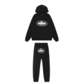 Suit-black printed white