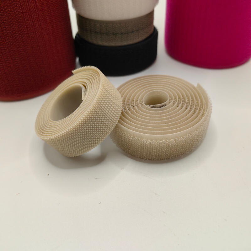 In-Stock Colored Non-Pilling Hook and Loop Fasteners with Injection Hooks, 2Cm/2.5Cm Wide, Hook and Loop Tape for Shoe and Garment Accessories In-Stock Colored Non-Pilling Hook and Loop Fasteners with Injection Hooks, 2Cm/2.5Cm Wide, Hook and Loop Tape for Shoe and Garment Accessories