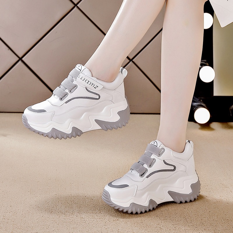 Aumentar la altura de los zapatos de mujer, zapatos casuales de soleas gruesas, otoño y invierno nuevos velcro ligero, zapatos de altura baja, zapatos de muffin transpirables.