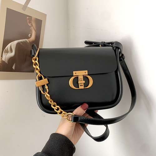 This year's popular bags women's bags  new style trendy retro lock buckle underarm bag shoulder crossbody small square bag 