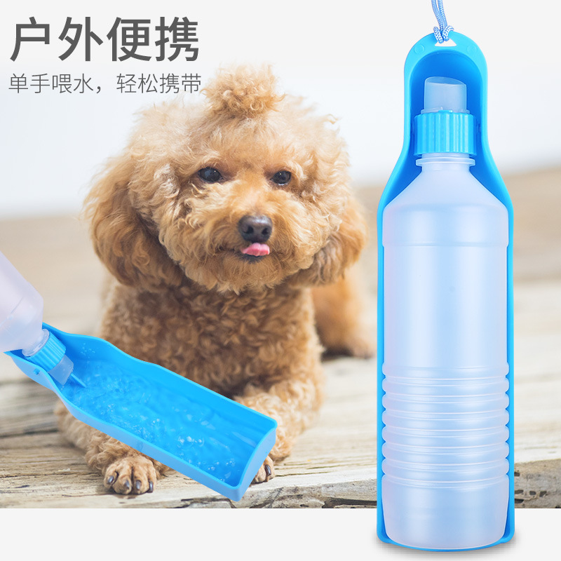 Mascota de viaje alimentador de agua 500ml mascota al aire libre suministros perro portátil hervidor mascota salida dispensador de agua