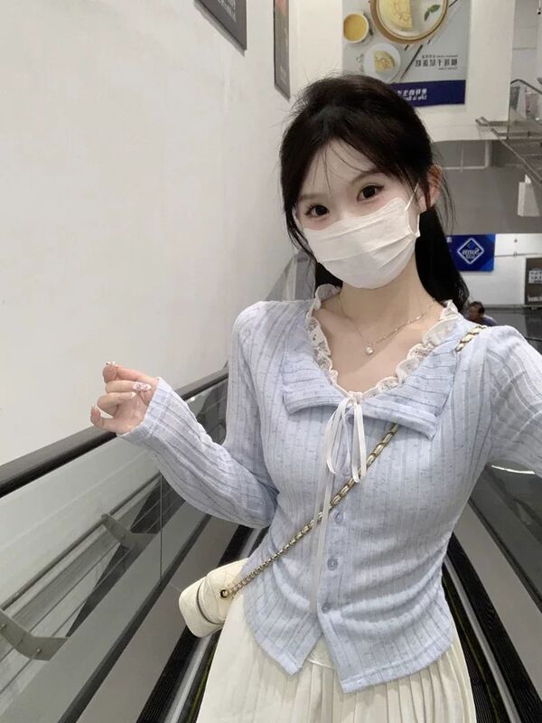 Blue Fake Two-Piece Lace-Up Long-Sleeved T-Shirt for Women, Sweet Style, Unique and Beautiful Slimming Look Lace Korean Top