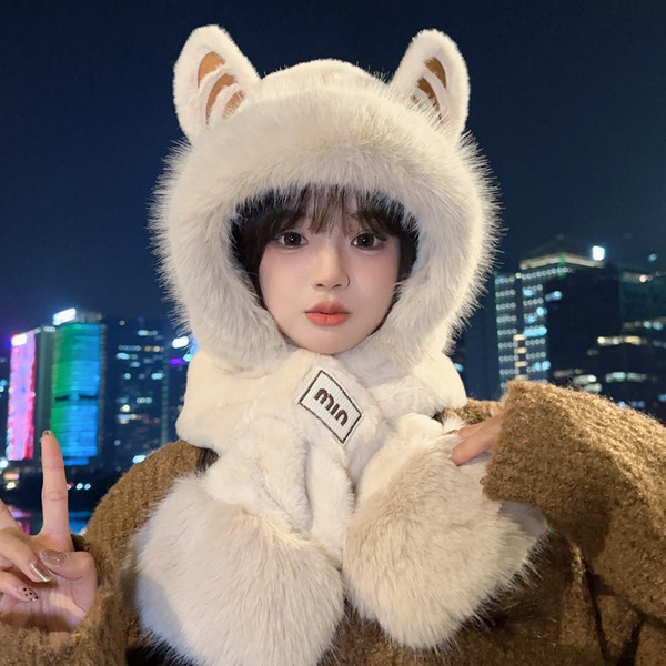 Winter velvet hat