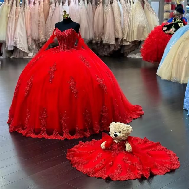 Vestido de verano de un solo hombro con falda abullonada para actuaciones en escenario, elegante atuendo para presentadora o cantante.
