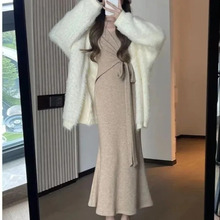高级感穿搭两件套装织毛衣连衣裙子秋冬季2025新款女装冬季长裙