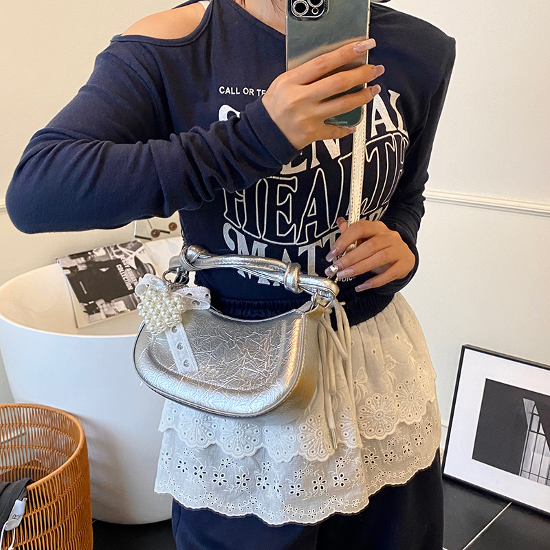 Bolso de nicho francés para mujer 2025 nuevo bolso de hombro casual de todo fósforo de moda bolso de silla de mensajero de estilo occidental