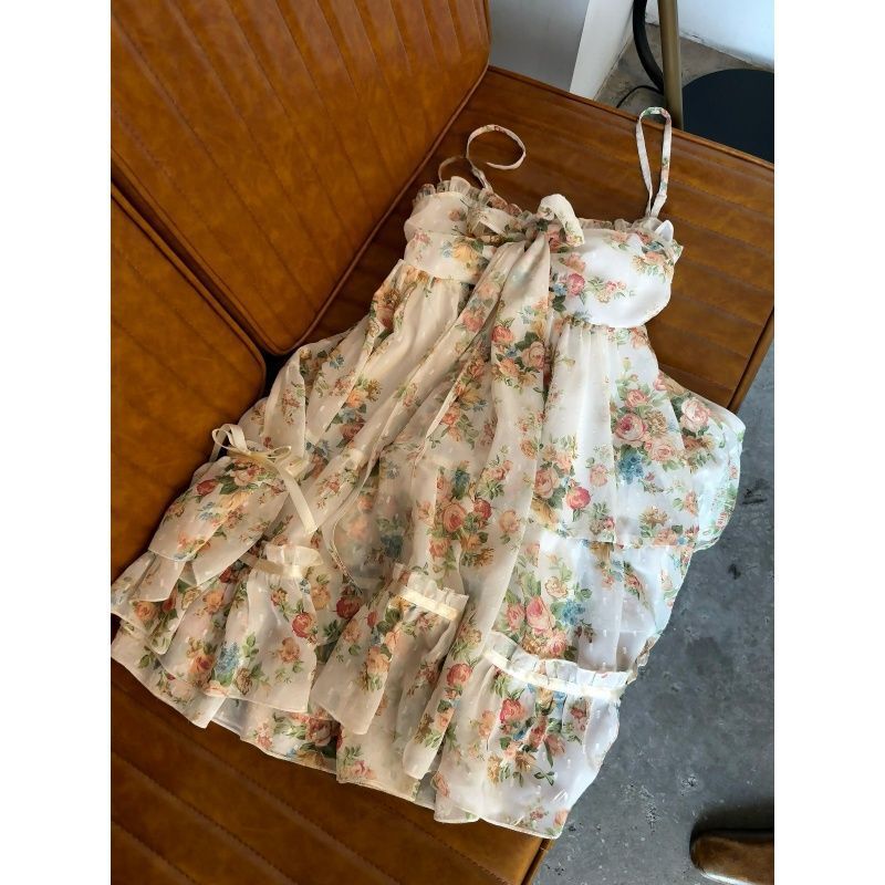 In-Stock Kirishima Hanayuri Vintage Floral Dress, Forest-Style Sweet and Fresh Light-Touch Suspender Dress In-Stock Kirishima Hanayuri Vintage Floral Dress, Forest-Style Sweet and Fresh Light-Touch Suspender Dress