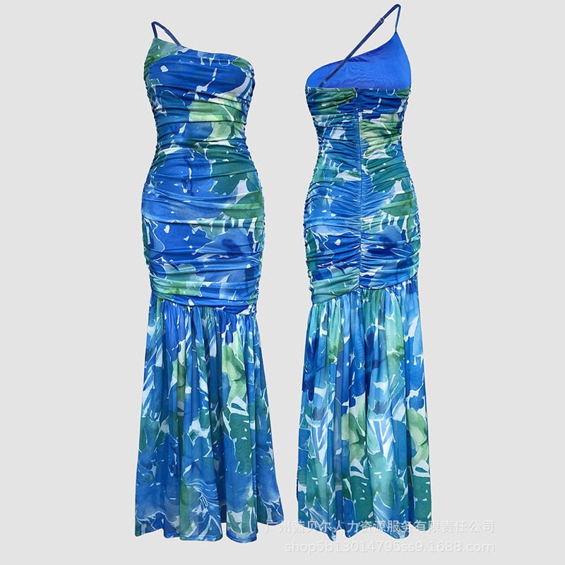 LZR19594 ヨーロッパとアメリカンブルーのコントラストのある花柄ワンショルダーシースシースループリーツフィッシュテールドレス|undefined