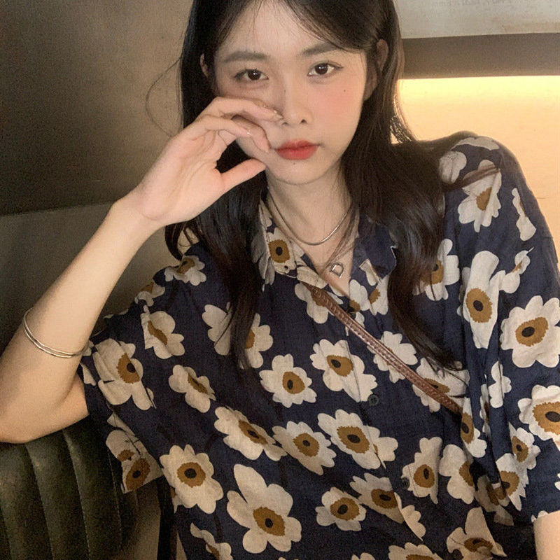 Hong Kong Style Flower Loose Short-sleeved Shirt Top Summer Thin Hong Kong Style Design Sense Niche Flower Shirt College Top