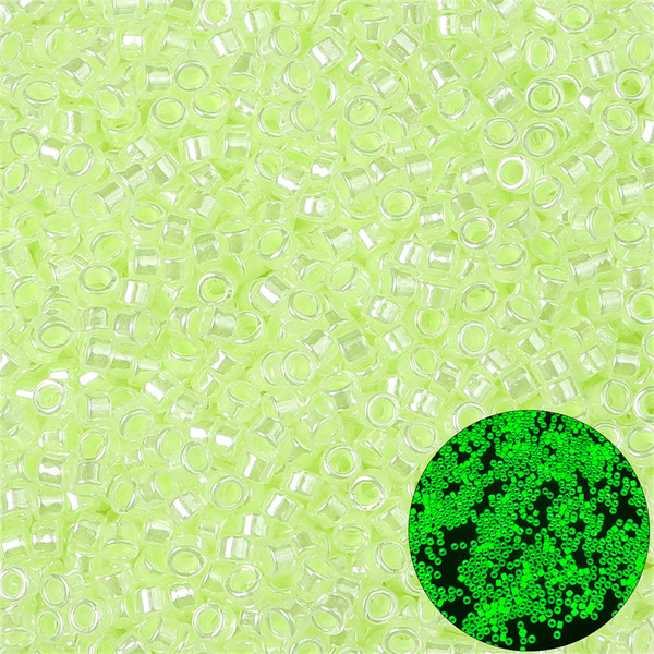 glossy beads