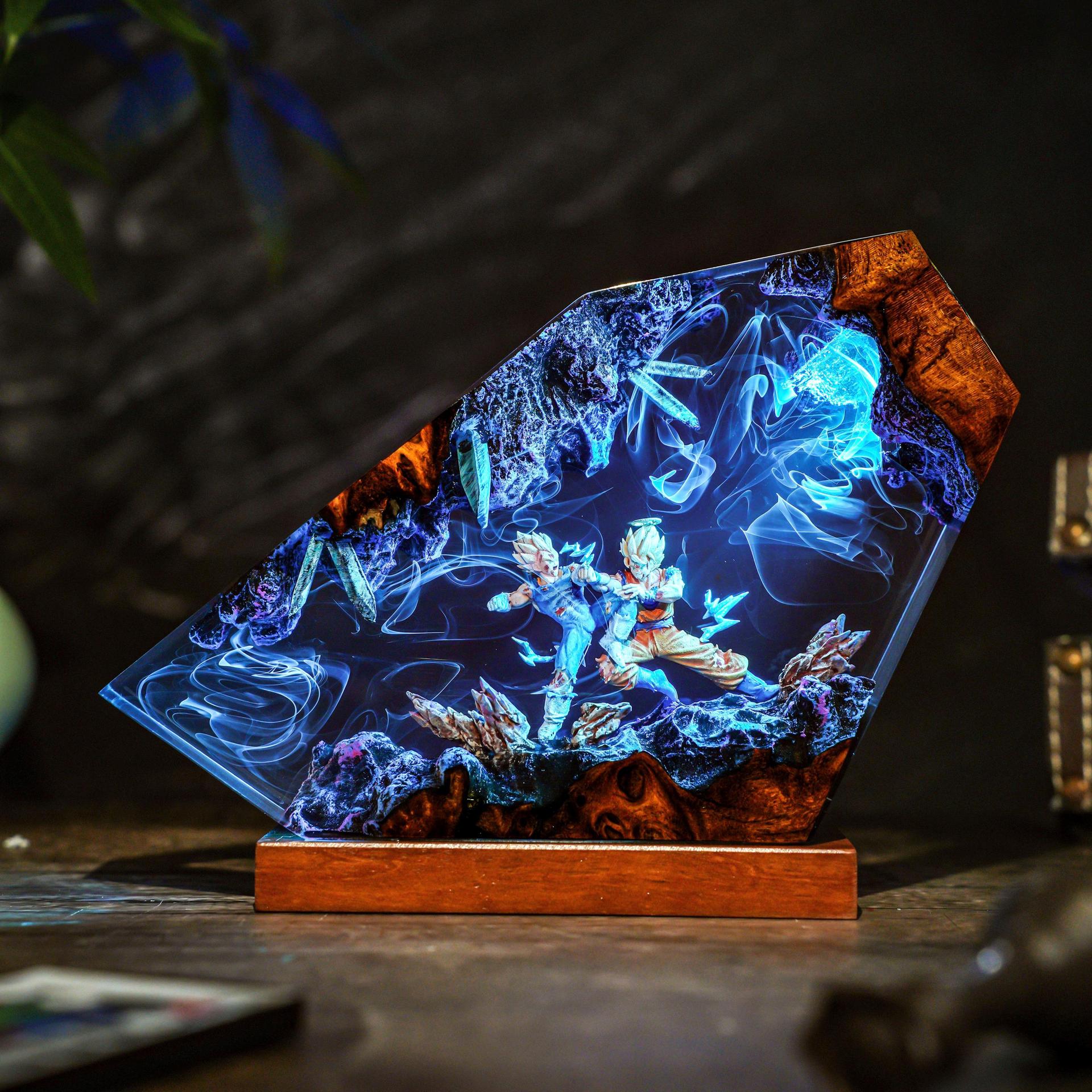 Lámpara de resina explosiva transfronteriza lámpara de resina epoxy hecha a mano Dragon Ball Sun Wukong lámpara de resina mesa de regalo