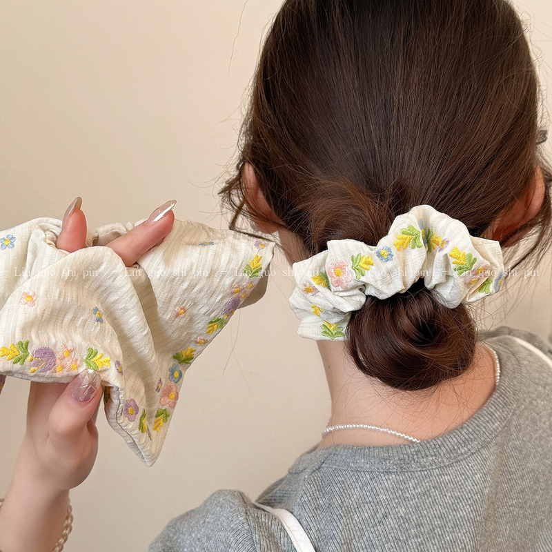 新しい中国風の刺繍花スクエアスカーフヘアバンド、甘くて高級なヘッドバンドヘアアクセサリー、大きなヘッドバンド、牧歌的なスタイルのインテースループ|undefined