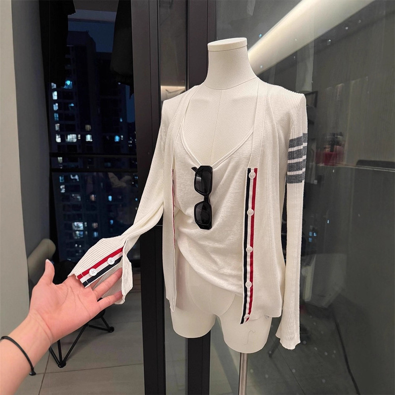 2025 Tencel Knitwear Sun Protection Cardigan Women's Outer Wear 2025 Early Autumn New Thin Slim Top Long Sleeves 2025 Tencel Knitwear Sun Protection Cardigan Women's Outer Wear 2025 Early Autumn New Thin Slim Top Long Sleeves