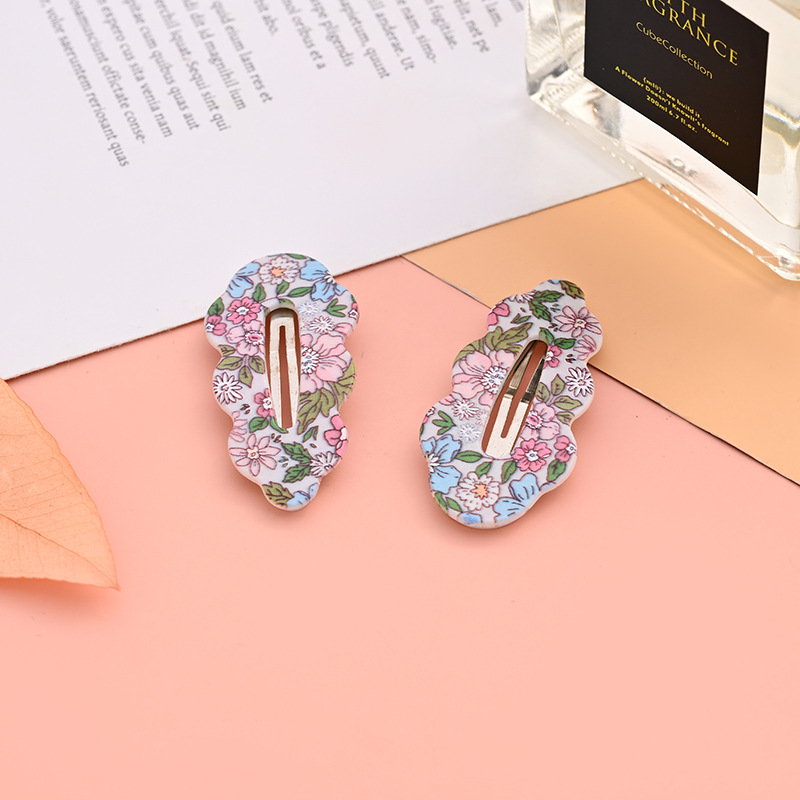 Fashion Flower Plastic Resin Hair Clip 1 Piece display picture 4