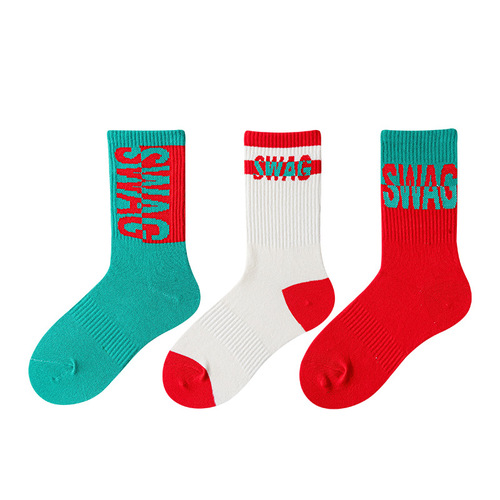 Socks for men, summer trendy lettered mid-calf football socks, street fashion brand sports pile socks, long socks for women