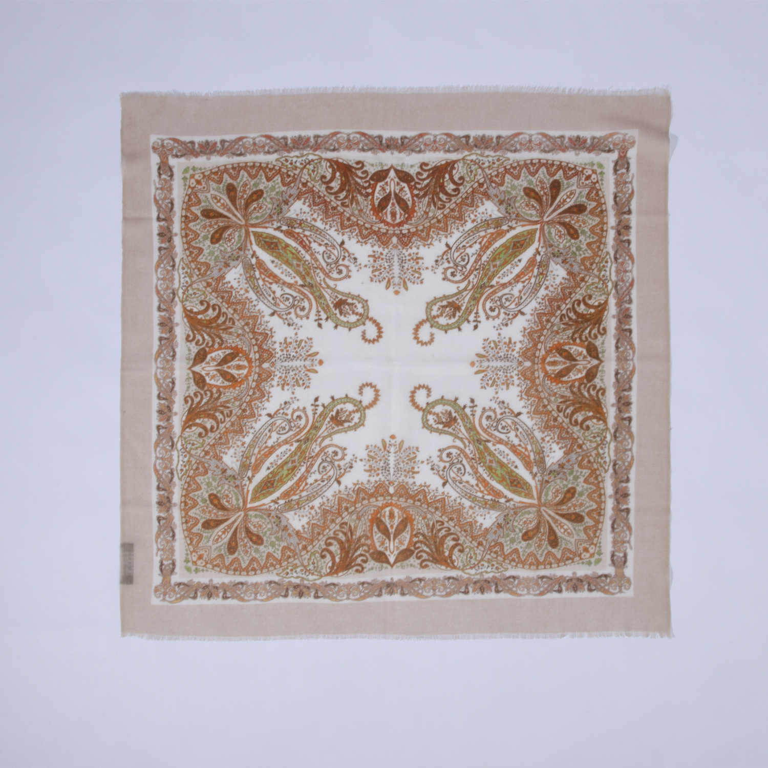 Versión coreana de la nueva bufanda de seda cuadrada pequeña de cachemira pura de 70cm impresa, bufanda de flor de anacardo grande, disponible en stock transfronterizo