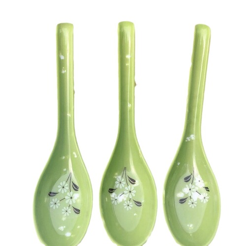 Blue and white melamine soup spoon for household long-handled hot pot restaurant soup spoon imitated ceramic melamine spoon for restaurant use 