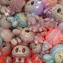 拉布布卡通晃动内闪光串珠 diy手机链钥匙扣串珠笔挂件饰品配件