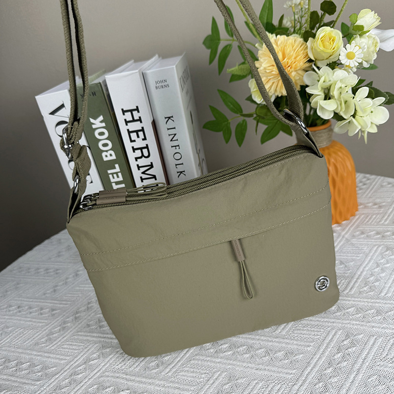 Multi-compartment Large Capacity Crossbody Bag Men's Fashionable Brand Shoulder Bag Men's Single Shoulder Bag Street Sports Casual Fashionable Lazy Men and Women Multi-compartment Large Capacity Crossbody Bag Men's Fashionable Brand Shoulder Bag Men's Single Shoulder Bag Street Sports Casual Fashionable Lazy Men and Women