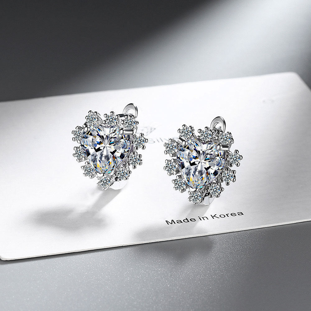 White Gold Plated Plating Material 1 Pair Simple Style Shiny Heart Shape Inlay Copper Zircon White Gold Plated Earrings