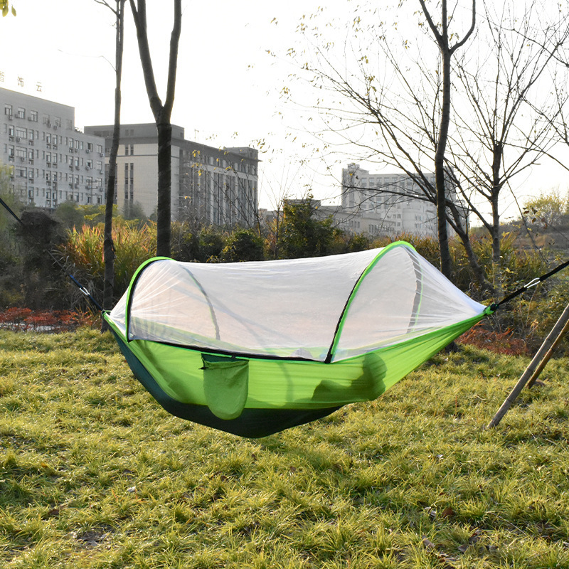 Nuevo tipo de paracaídas automático de apertura rápida transfronteriza hamaca de nylon camping al aire libre hamaca de mosquiteros con malla de apertura rápida a prueba de mosquitos