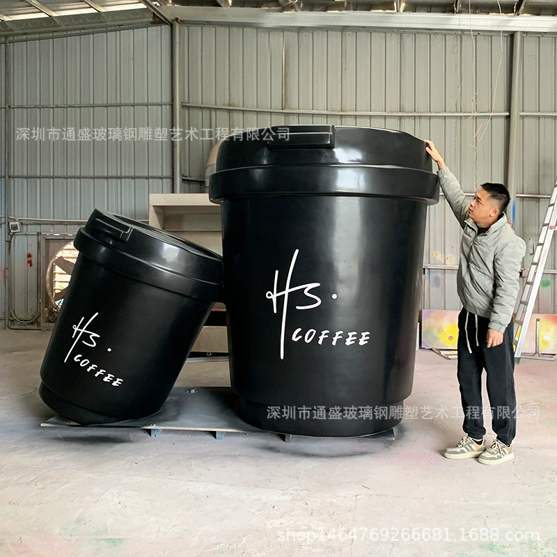 Гигантские модели кофейных чашек из стекловолокна, декоративные элементы и украшения, скульптуры из стекловолокна для улицы, производитель винных бутылок