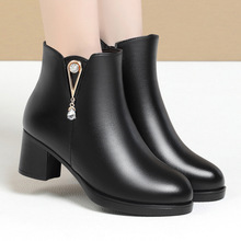 22新款冬女短靴中跟粗跟防滑底妈妈棉鞋PJ2023加大码43