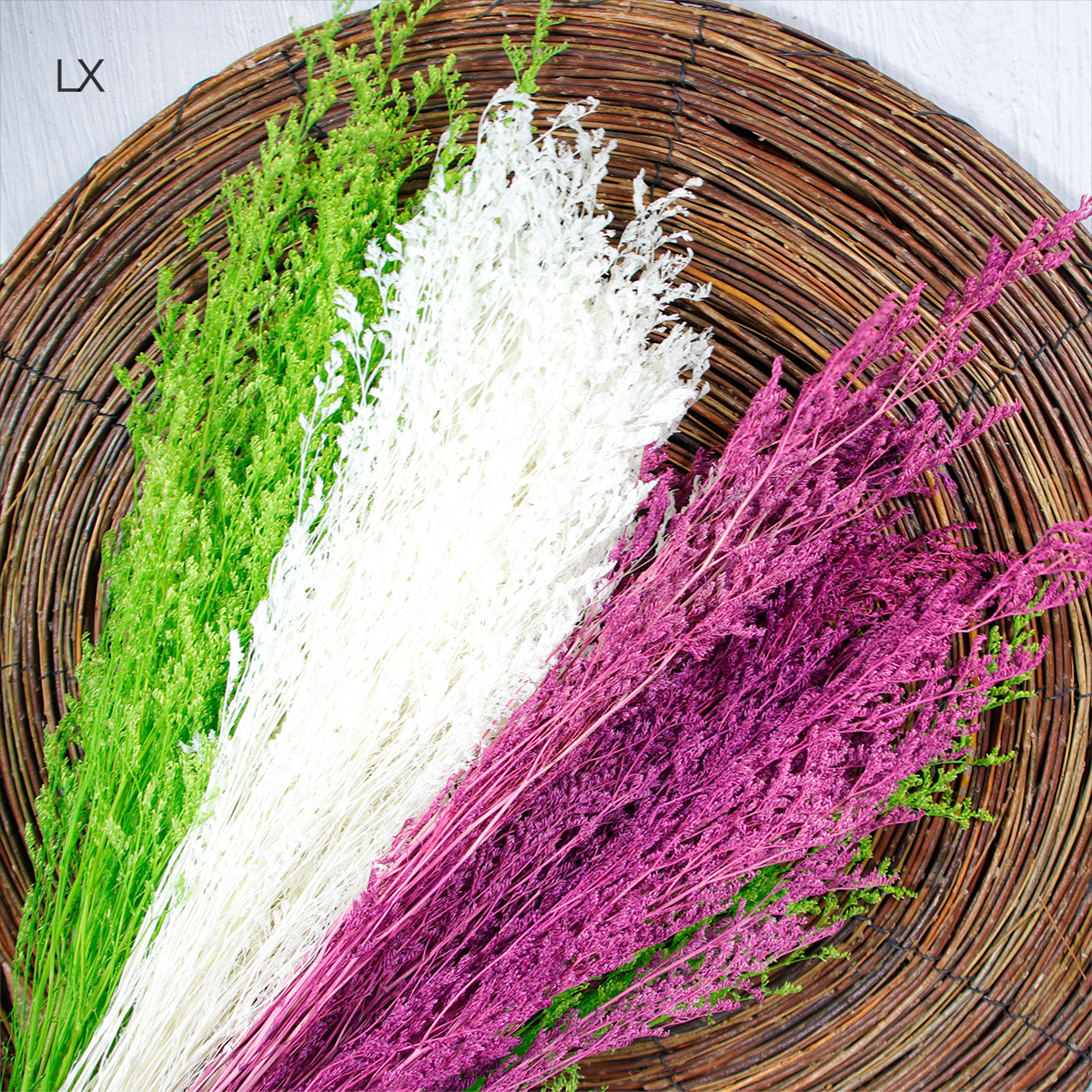 Lover's grass immortal flower dried flower bouquet bleached white love grass wedding flower arrangement glass cover flower material home decoration
