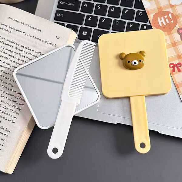 Cute handheld mirror