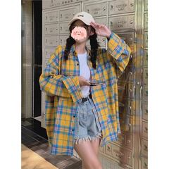 女性用の黄色のチェック柄長袖シャツ、薄手でゆったりとした、トレンディなブランドの通勤用レトロニッチ日焼け止めシャツ
