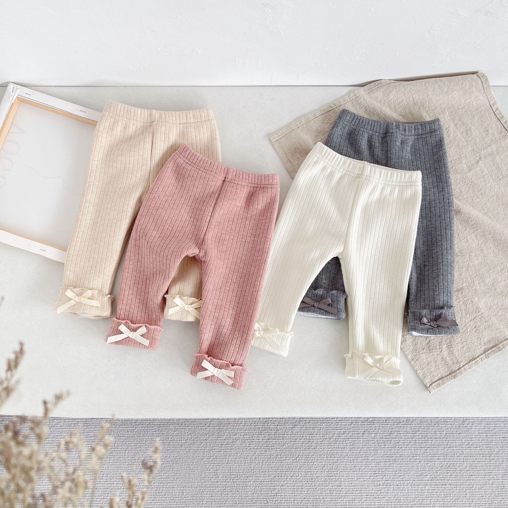 女童打底裤秋装薄款2025新款宝宝春秋款韩版甜美蝴蝶结舒适百搭裤