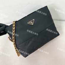 P������ͬ���й�Ů���ڽ�朗l��ɫ����Ů���μ�б���1BD645