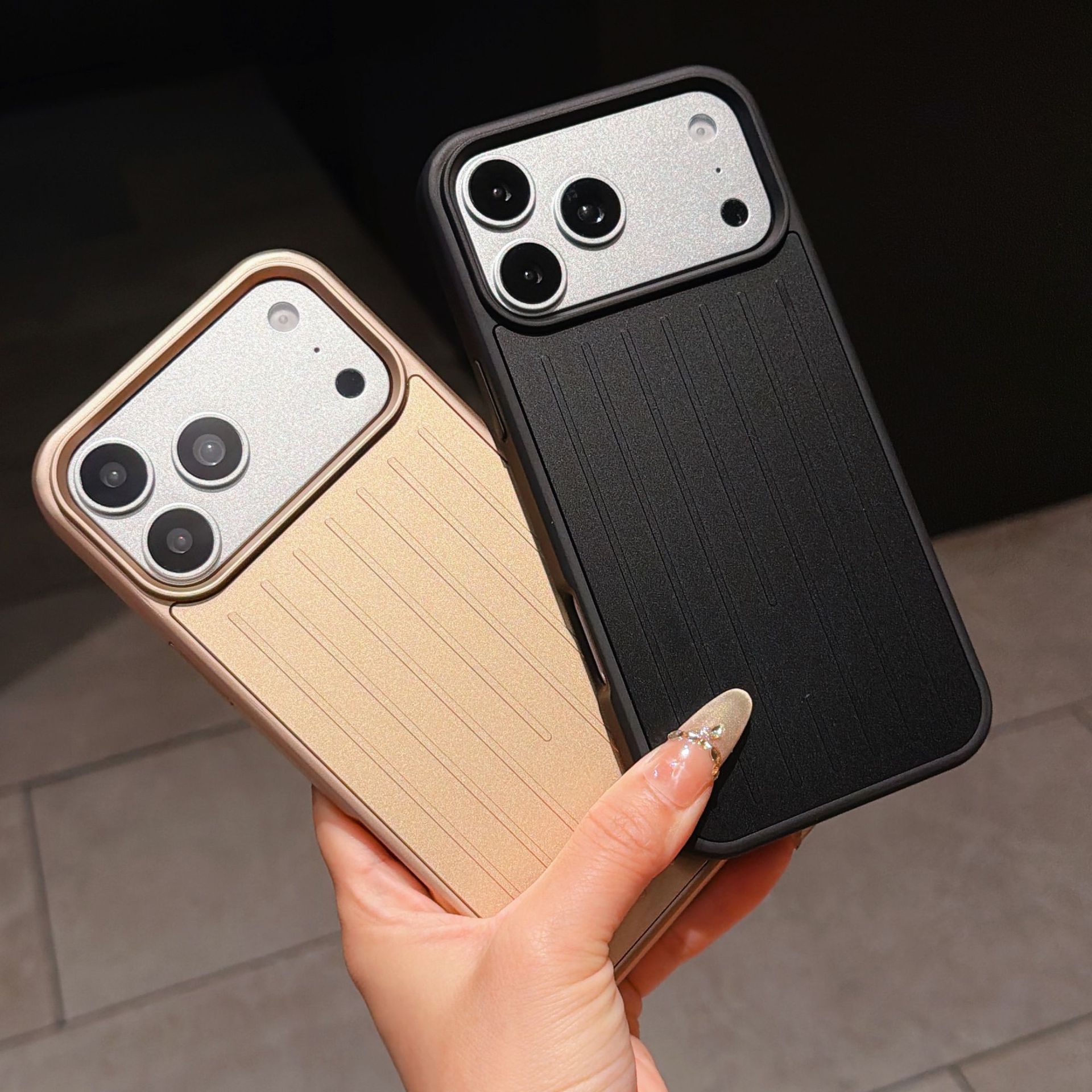 Iphone 17 Pro Max Handyhülle, Schutzhülle Im Koffer-design_voghion.com