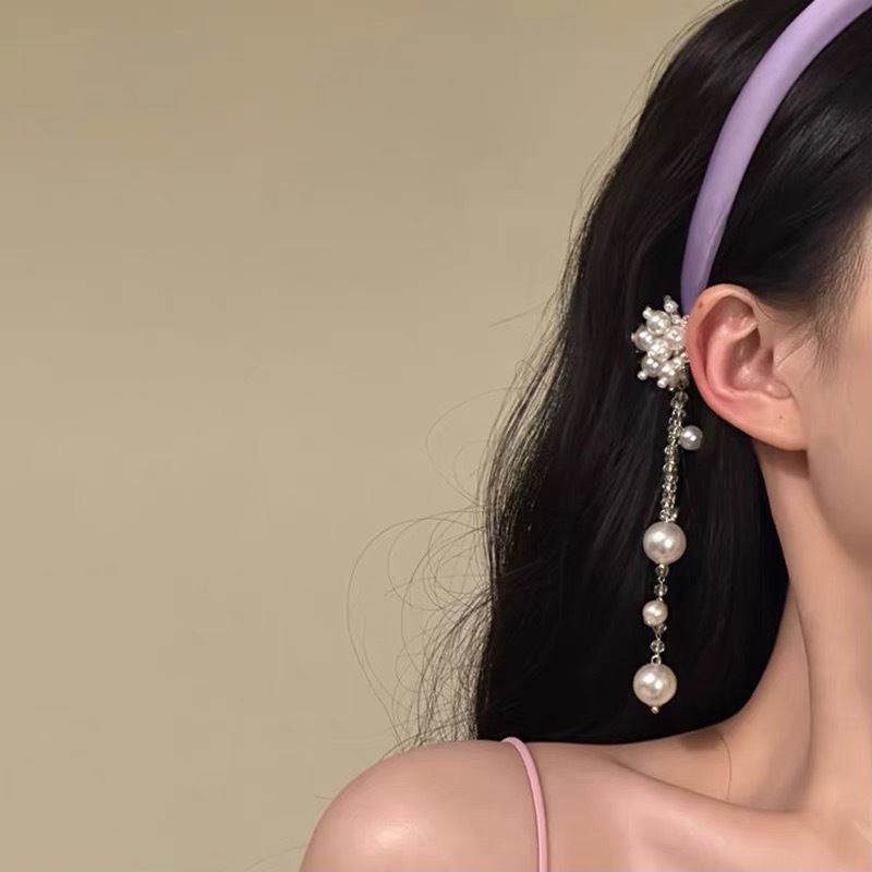 Belleza fresca ~ 2025 primavera y verano nuevo original fresco cinturón de perlas bordillo cinturón de pelo atmósfera tarjeta de pelo