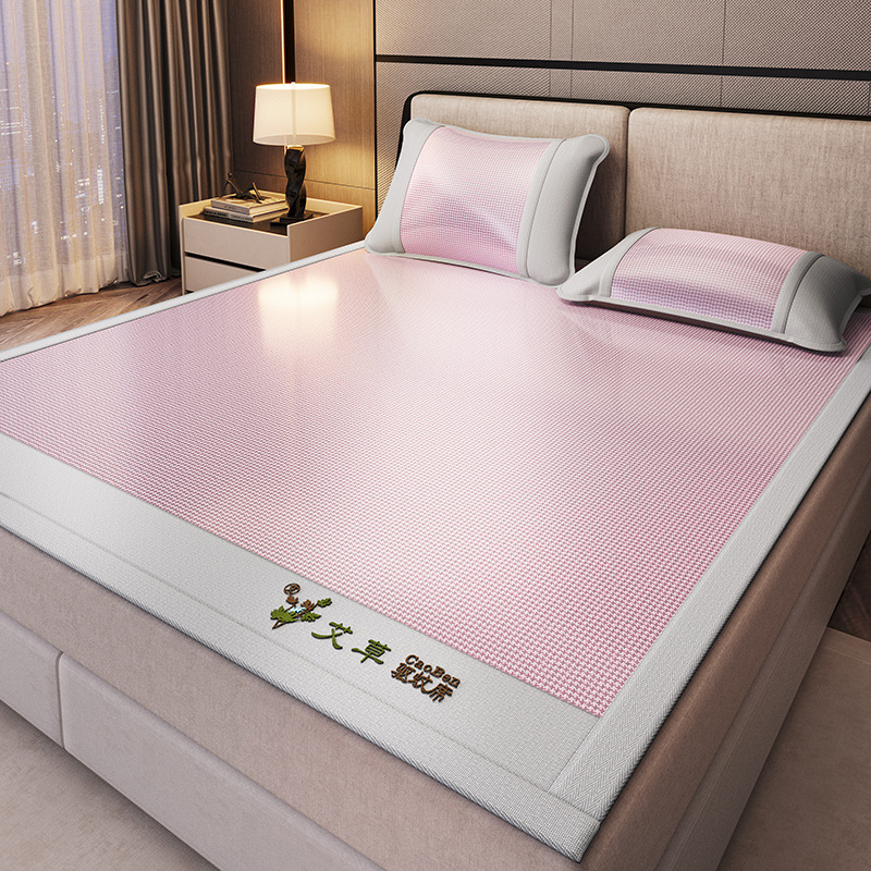 Nueva capa de cama de seda de hielo de verano de clase A 2025 nueva cubierta protectora de colchón todo incluido sábana cubierta de cama de tres piezas