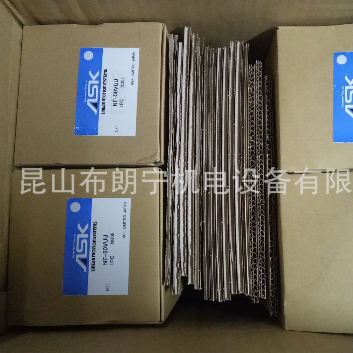 日本ASK不锈钢带油嘴直线滑动轴承   免润滑导轨滑块滚轮经销商