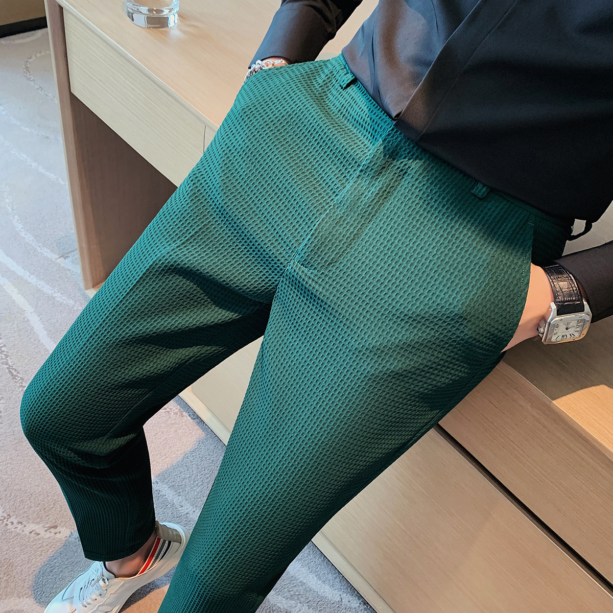 Trendiges Temperament für Männer, jugendliche Mode, neue Freizeithose, einfarbig, künstlerischer Harajuku, Neun-Cent-Hose_voghion.com