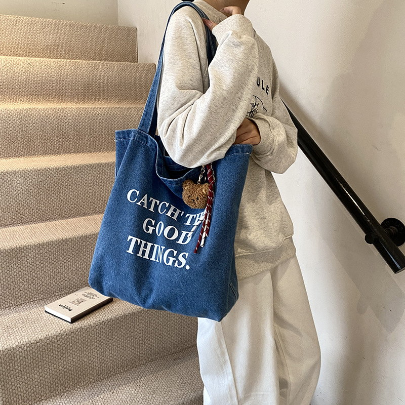 2024 otoño y invierno coreano bolsas de denim casuales de compras versátiles portátiles de gran capacidad bolsas de hombro