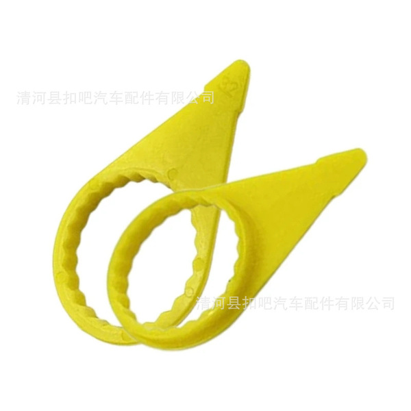Tire nuts loose indicator suitable for truck bus buses