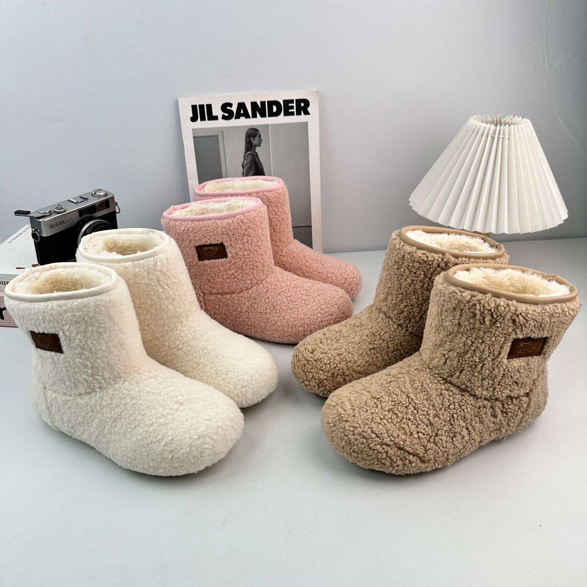 Yuanbo botas de nieve de mujer 2025 invierno usar nuevas botas de algodón de lana de estilo coreano.