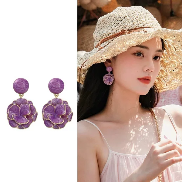 French Niche Purple Magnolia Painted Three-dimensional Flower Earrings High-end Sense Retro Cool Fashionable Atmosphere Earrings