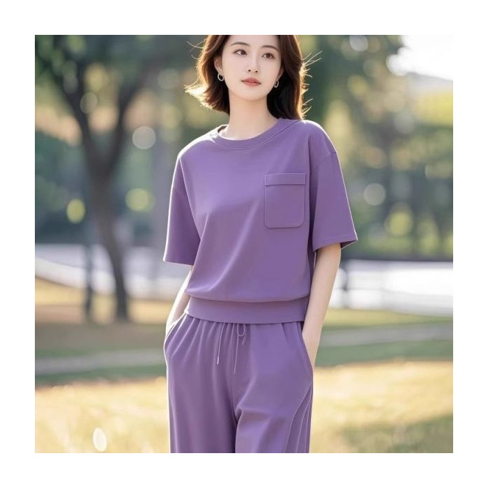 보라