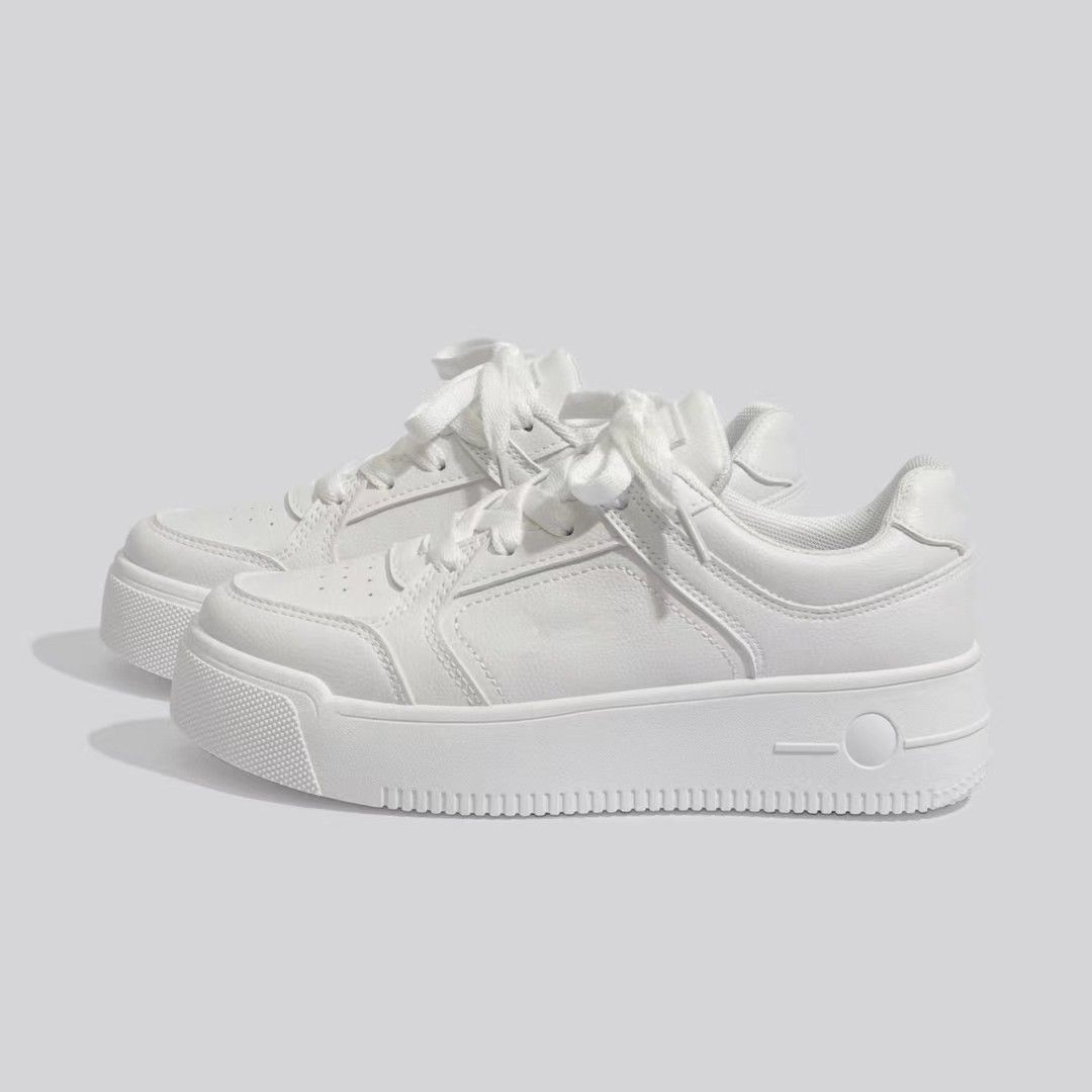 Zapatos blancos transpirables de primavera y otoño para mujeres zapatos de skate para mujeres 2023 nuevos zapatos casuales para estudiantes zapatos deportivos para mujeres