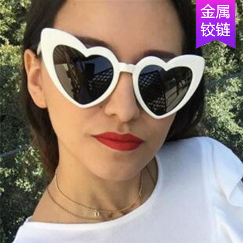 New Cross-Border European and American Style Heart-Shaped Sunglasses, Fashionable Heart-Shaped Metal Hinge Sunglasses, Trendy Large Frame Personality Sunglasses